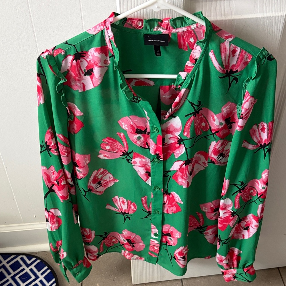 Who What Wear Green and Pink Floral Blouse
